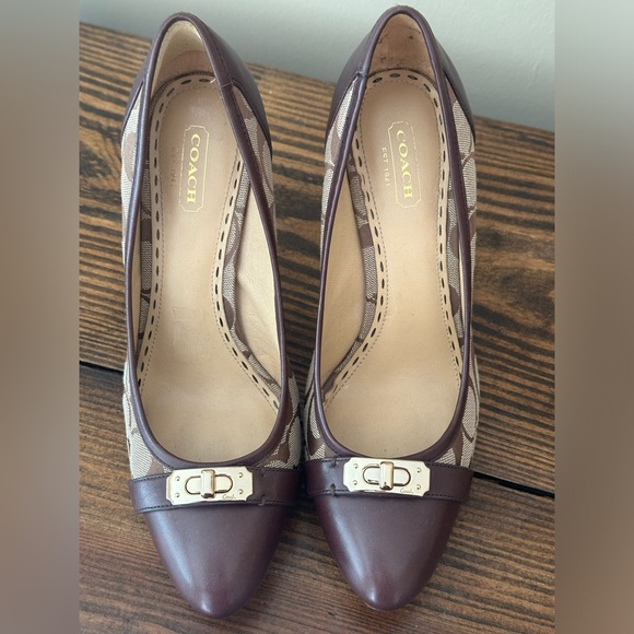 Coach High Heel - Size 8 - Picture 6 of 7
